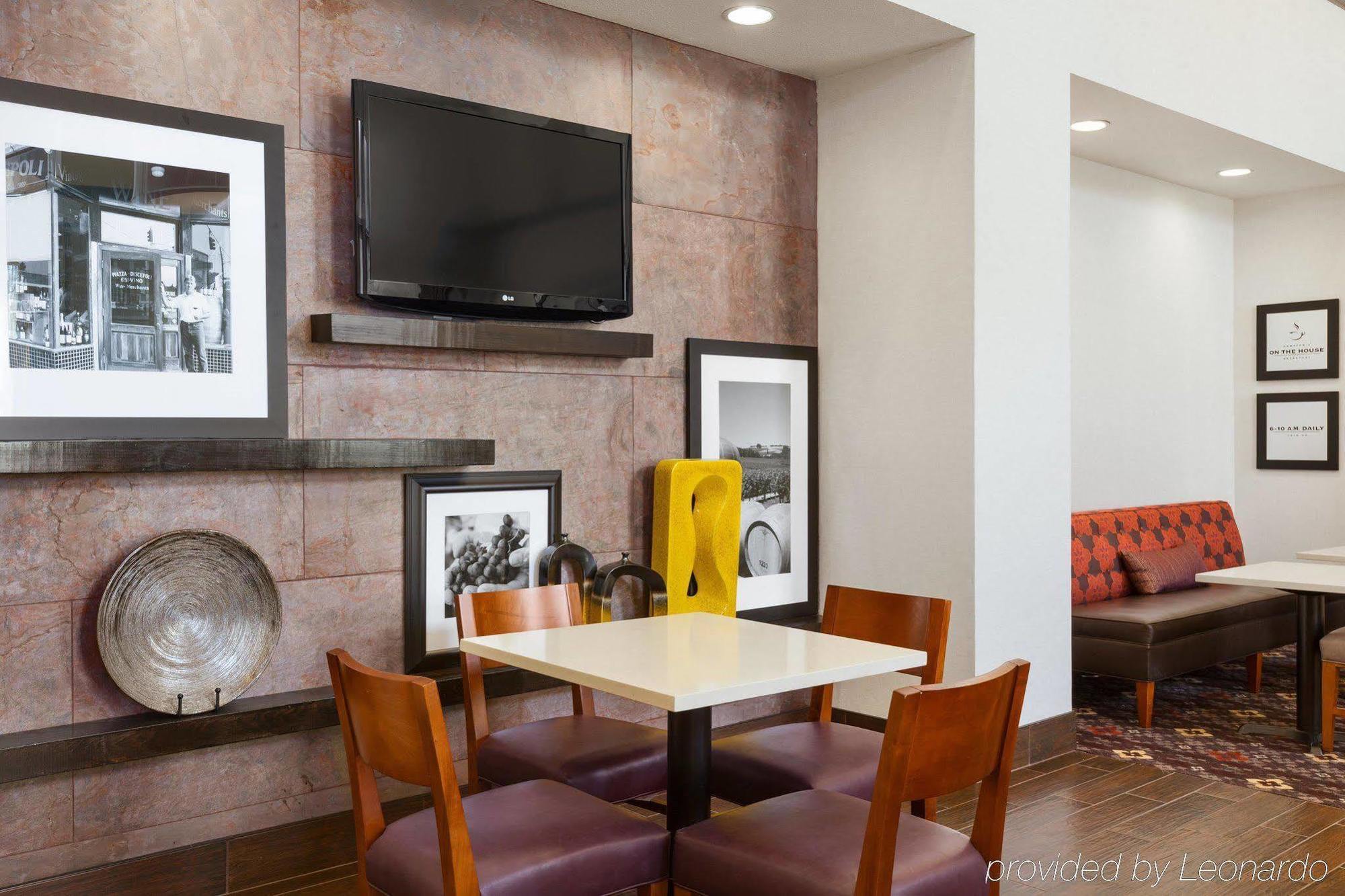Hampton & - Sonoma County Hotel 3*